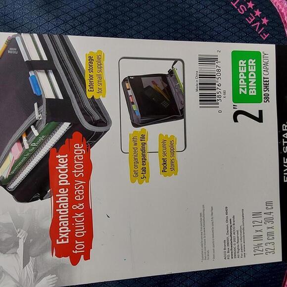 Five Star 2-Inch Zipper Binder with Expandable Pocket - Picture 6 of 7